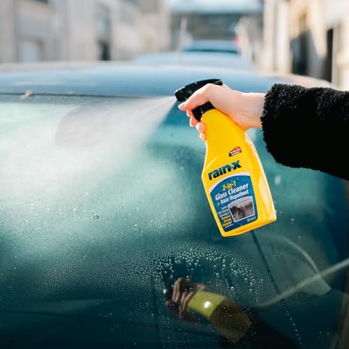 Rain-X Car Cleaning Bucket Kit with Glass Cleaner, Wash & Wax Shampoo, Graphene Wheel Cleaner and Rain Repellent-3