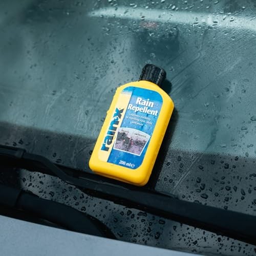 Rain-X Car Cleaning Bucket Kit with Glass Cleaner, Wash & Wax Shampoo, Graphene Wheel Cleaner and Rain Repellent-4
